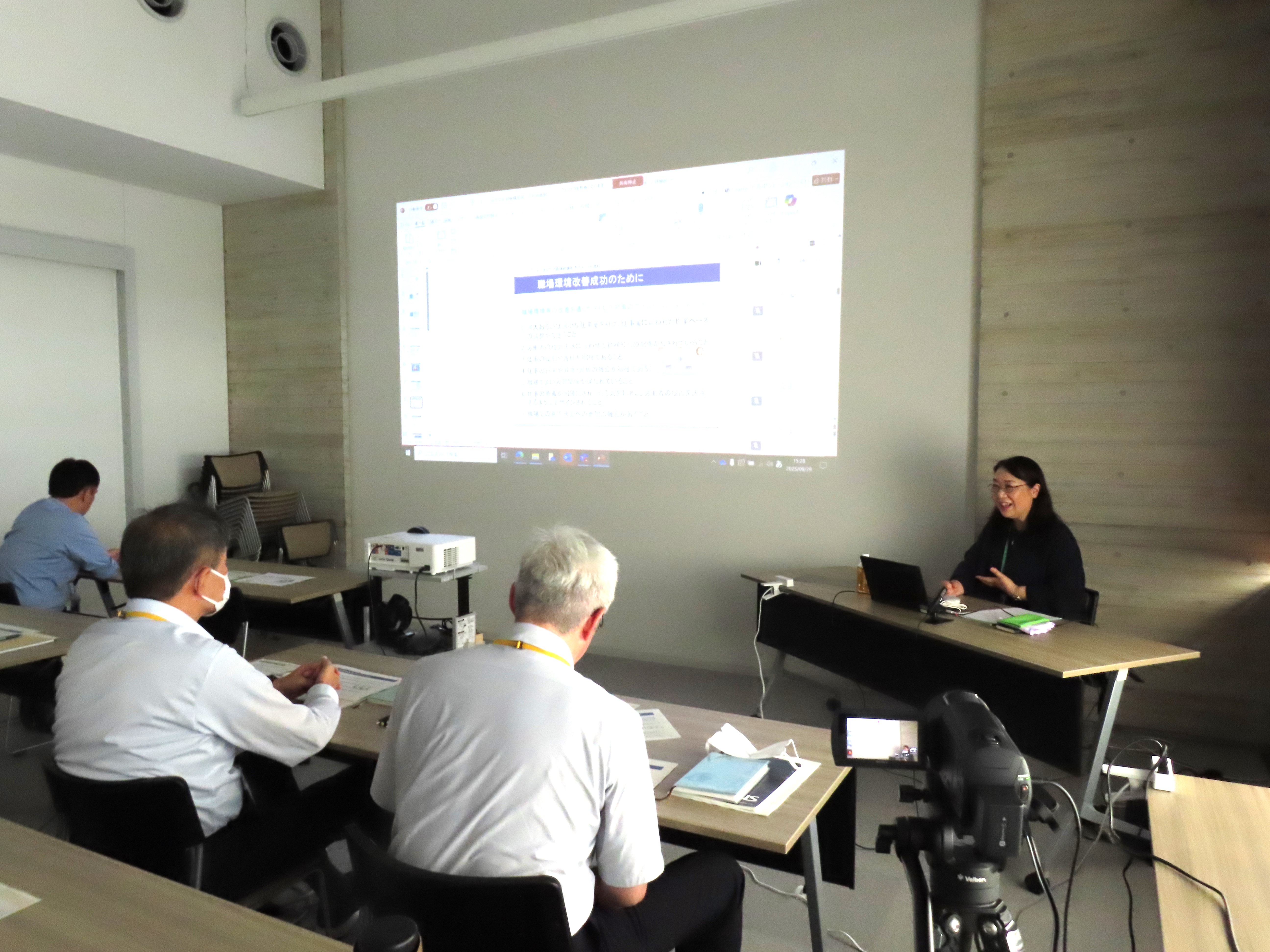 �Ɨ��s���@�l�����������@�\